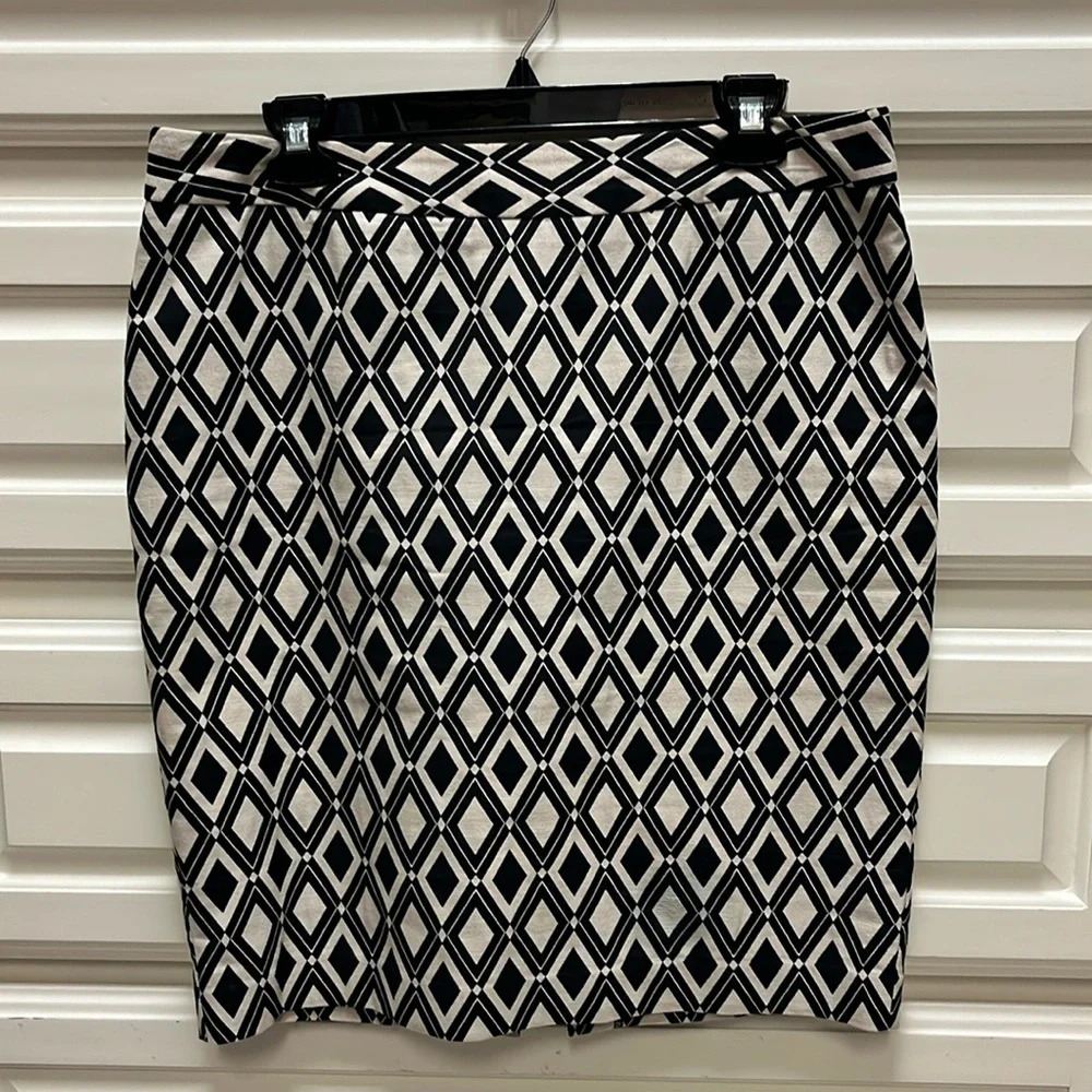 Worthington Black Beige Diamond Pencil Lined Knee Skirt Back Zip 8